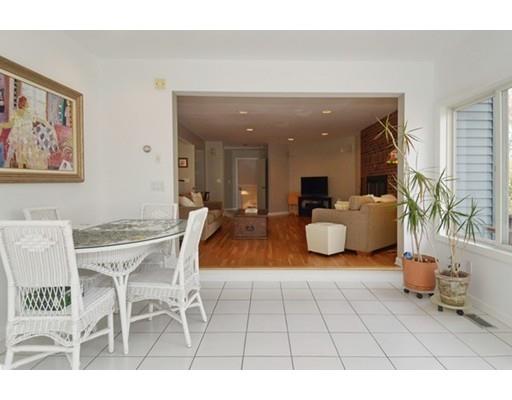 25 Lantern Ln, Worcester, MA 01609 photo 16