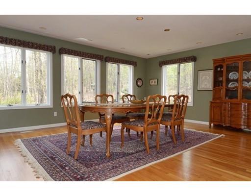 25 Lantern Ln, Worcester, MA 01609 photo 7