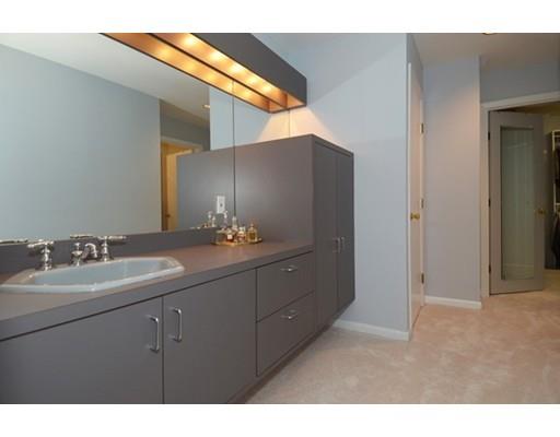 25 Lantern Ln, Worcester, MA 01609 photo 21
