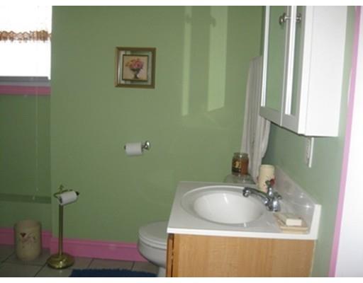 1928 N Main St #1, Fall River, MA 02720 photo 9