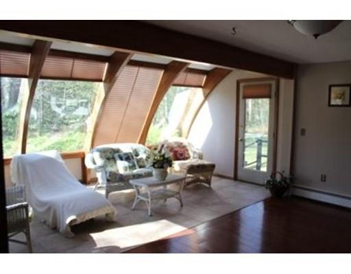 32 Camelot Dr, Paxton, MA 01612 photo 10