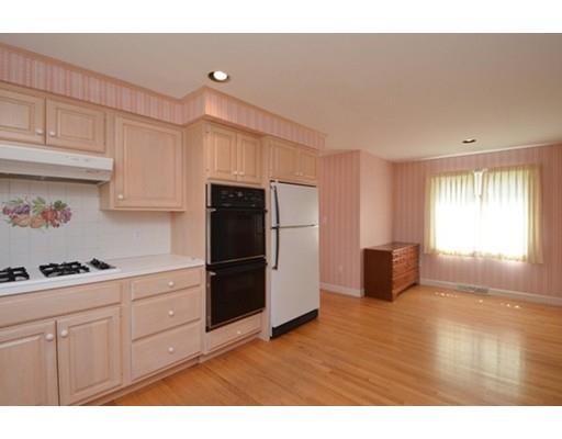 19 Nutmeg Ln, Osterville, MA 02655 photo 4