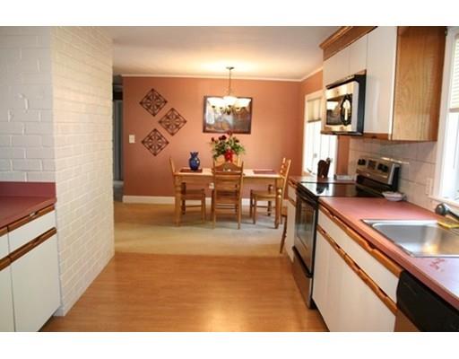 23 N Shetland Rd, Danvers, MA 01923 photo 5