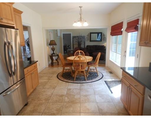 8 Fox Run, Easthampton, MA 01027 photo 5