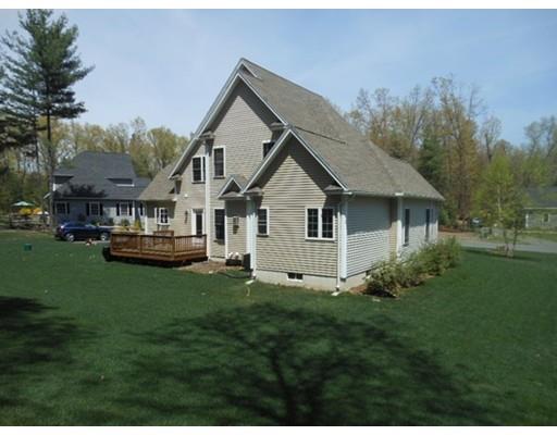 8 Fox Run, Easthampton, MA 01027 photo 22