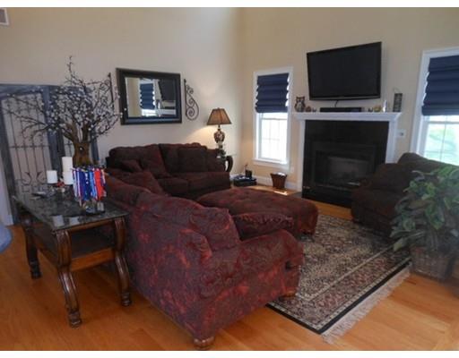8 Fox Run, Easthampton, MA 01027 photo 10