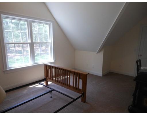 8 Fox Run, Easthampton, MA 01027 photo 18