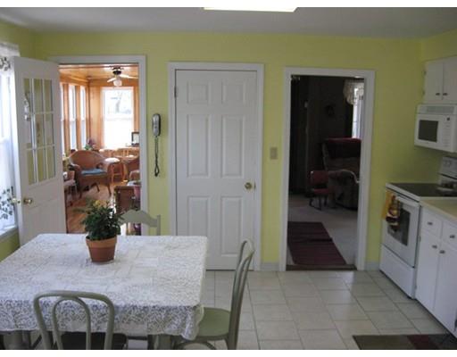 17 Walnut St, Ware, MA 01082 photo 6