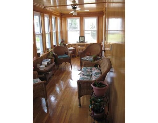 17 Walnut St, Ware, MA 01082 photo 8