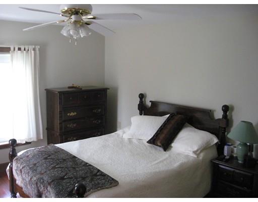 17 Walnut St, Ware, MA 01082 photo 15