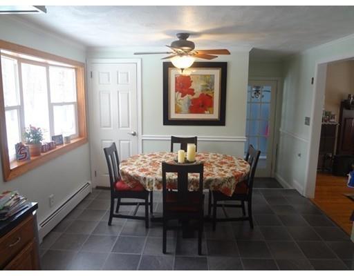 21 Devonshire Dr, Wilbraham, MA 01095 photo 9
