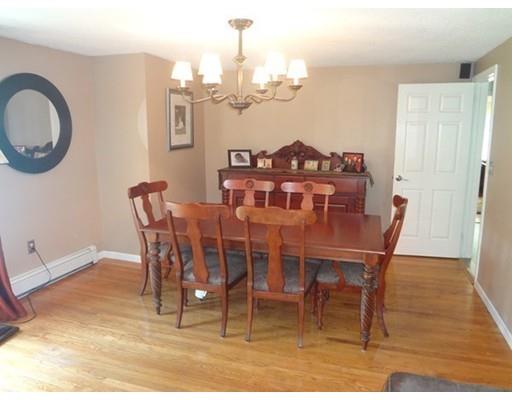 21 Devonshire Dr, Wilbraham, MA 01095 photo 10