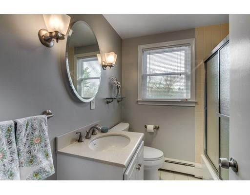 89 Beacon St, Reading, MA 01867 photo 12