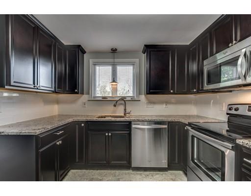 89 Beacon St, Reading, MA 01867 photo 4