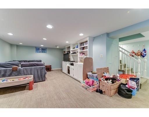 16 Barnstable Rd, Wellesley, MA 02481 photo 16