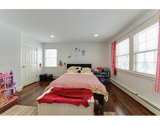 16 Barnstable Rd, Wellesley, MA 02481 photo 14