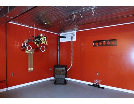 157 Ellsworth Ave, Springfield, MA 01118 photo 25