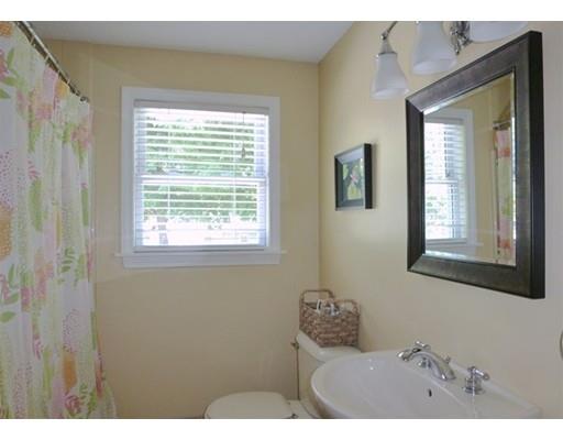 157 Ellsworth Ave, Springfield, MA 01118 photo 19