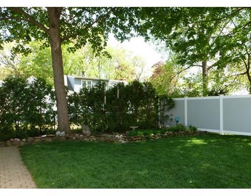 157 Ellsworth Ave, Springfield, MA 01118 photo 27
