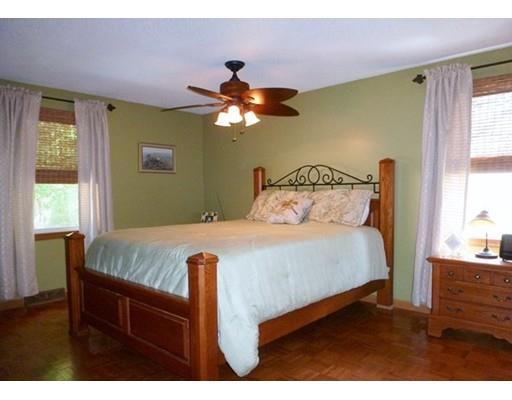 157 Ellsworth Ave, Springfield, MA 01118 photo 20