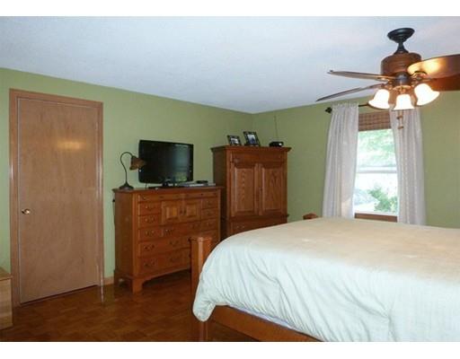 157 Ellsworth Ave, Springfield, MA 01118 photo 21