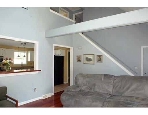 157 Ellsworth Ave, Springfield, MA 01118 photo 12