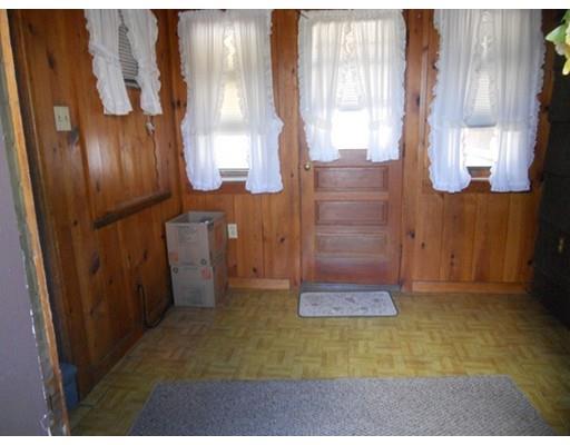 20 Hatch St, Springfield, MA 01129 photo 12