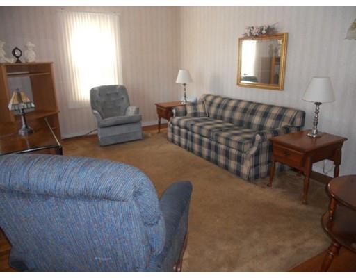 20 Hatch St, Springfield, MA 01129 photo 7