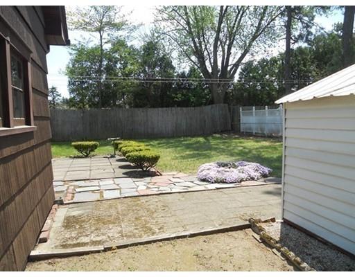 20 Hatch St, Springfield, MA 01129 photo 13