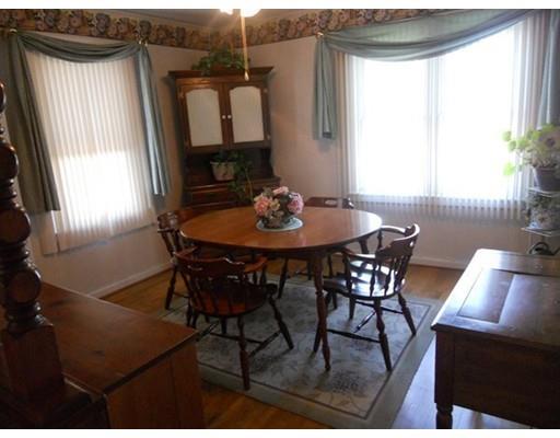 20 Hatch St, Springfield, MA 01129 photo 6