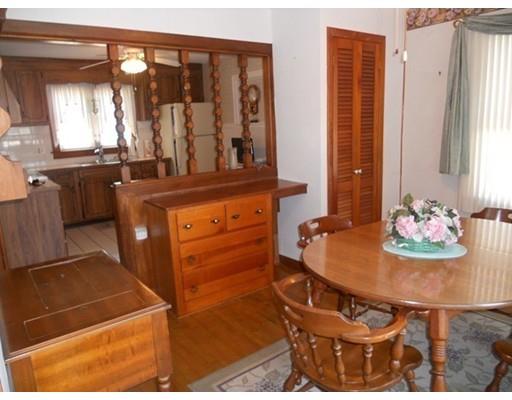 20 Hatch St, Springfield, MA 01129 photo 5