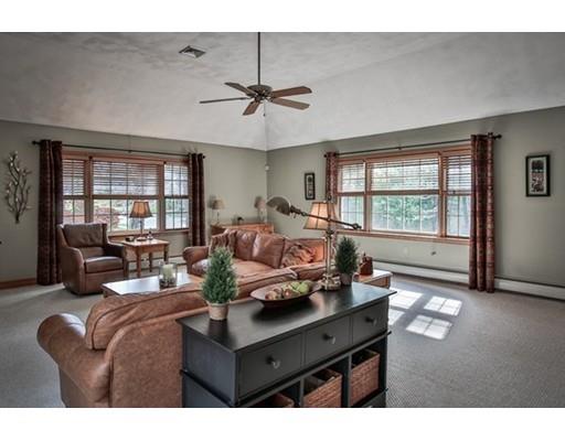 39 Lindsay Ln, Reading, MA 01867 photo 16
