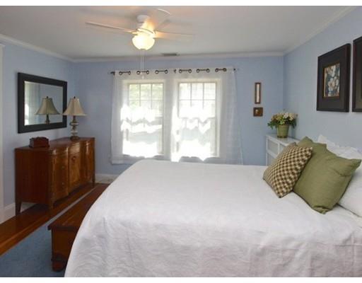 15 Avery St, Needham, MA 02494 photo 8
