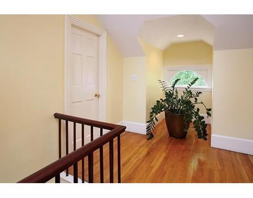 44 Stanton Rd #2, Brookline, MA 02445 photo 8