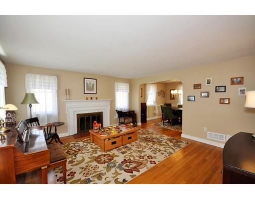 2 Country Ln, Maynard, MA 01754 photo 3
