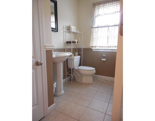 20 Naismith Pl, Springfield, MA 01104 photo 7
