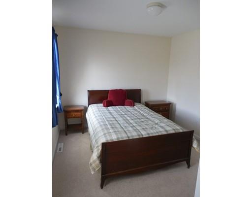 20 Naismith Pl, Springfield, MA 01104 photo 11