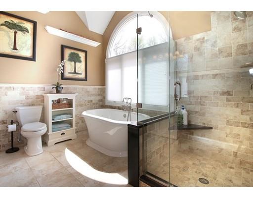 30 Enos Cir, Reading, MA 01867 photo 17
