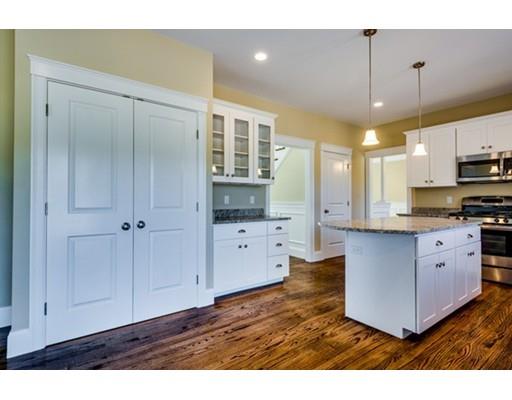 2 Meadowview Ln, Framingham, MA 01701 photo 7
