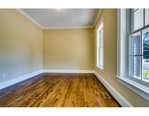 2 Meadowview Ln, Framingham, MA 01701 photo 3