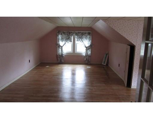 14 Bristol St, Worcester, MA 01606 photo 17