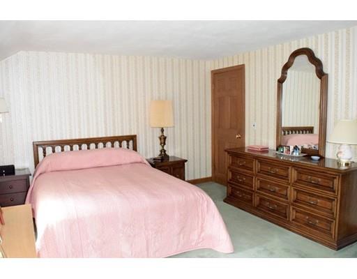 11 Mayfair Rd, Dedham, MA 02026 photo 16