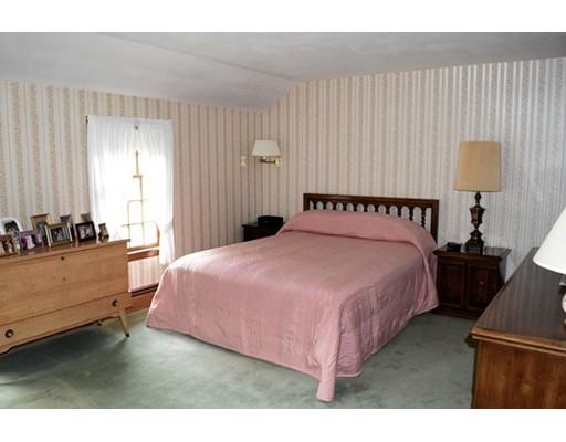 11 Mayfair Rd, Dedham, MA 02026 photo 15