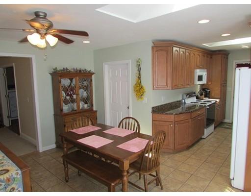 38 Buttonwood Ave, Sutton, MA 01590 photo 5
