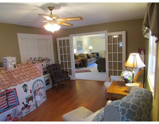 38 Buttonwood Ave, Sutton, MA 01590 photo 13