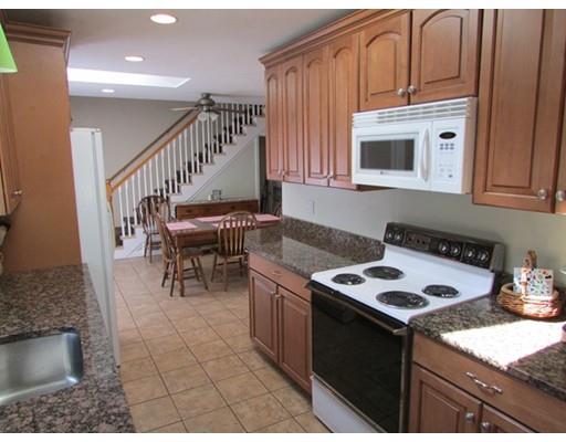 38 Buttonwood Ave, Sutton, MA 01590 photo 2