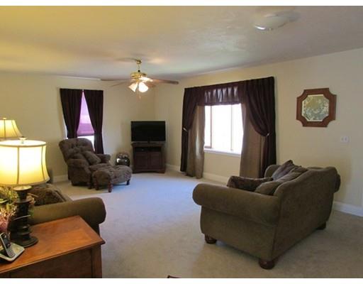 38 Buttonwood Ave, Sutton, MA 01590 photo 10