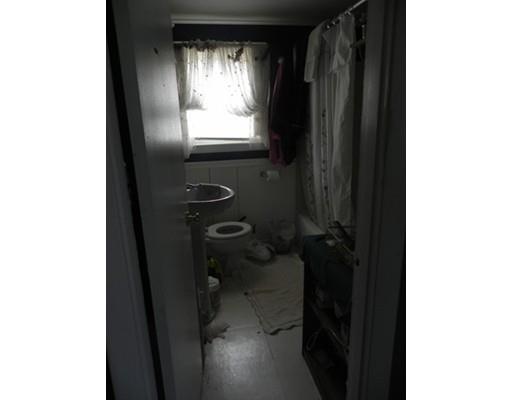 8 Blissful Ln, East Wareham, MA 02538 photo 10