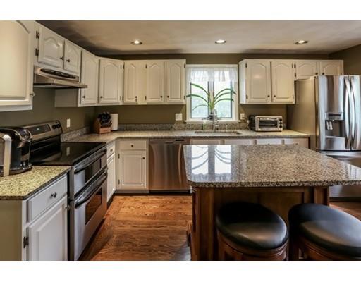 61 Needham Rd, Danvers, MA 01923 photo 10
