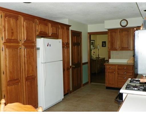 32 Ely Ave, West Springfield, MA 01089 photo 15